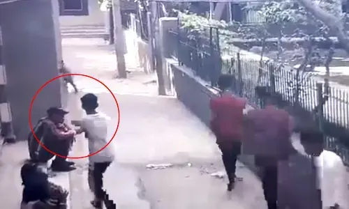 Delhi: Man survives after being shot on face, 4 held