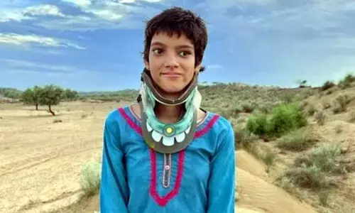 Doctor in Delhi saved a 13-year-old Pakistani girl who had a rare muscle rotatory ailment.