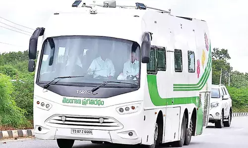 CM KCR convoy seen off