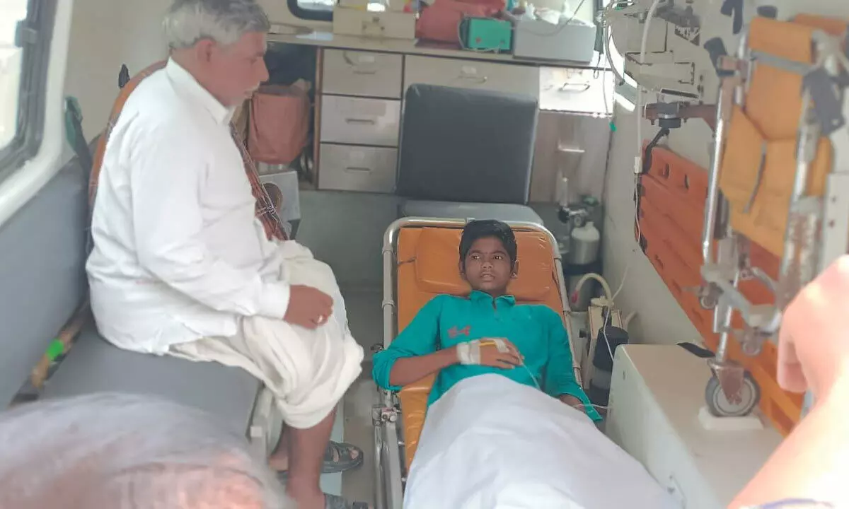 10th class student bitten by snake at govt school in Nizamabad