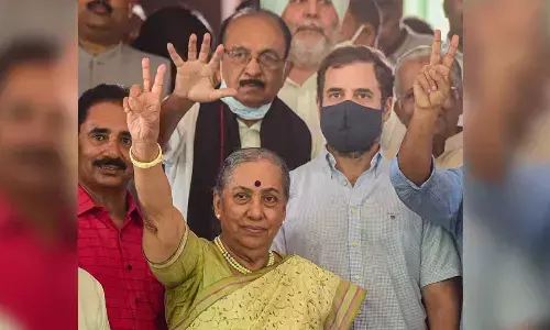 Oppn VP candidate Margaret Alva files papers Oppn VP candidate Margaret Alva files papers