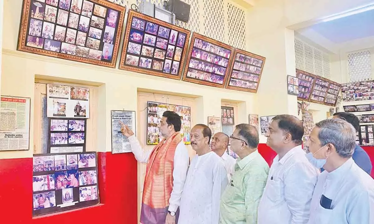 Hyderabad: Bonalu photo exhibition at Akkanna Madanna Mahankali temple