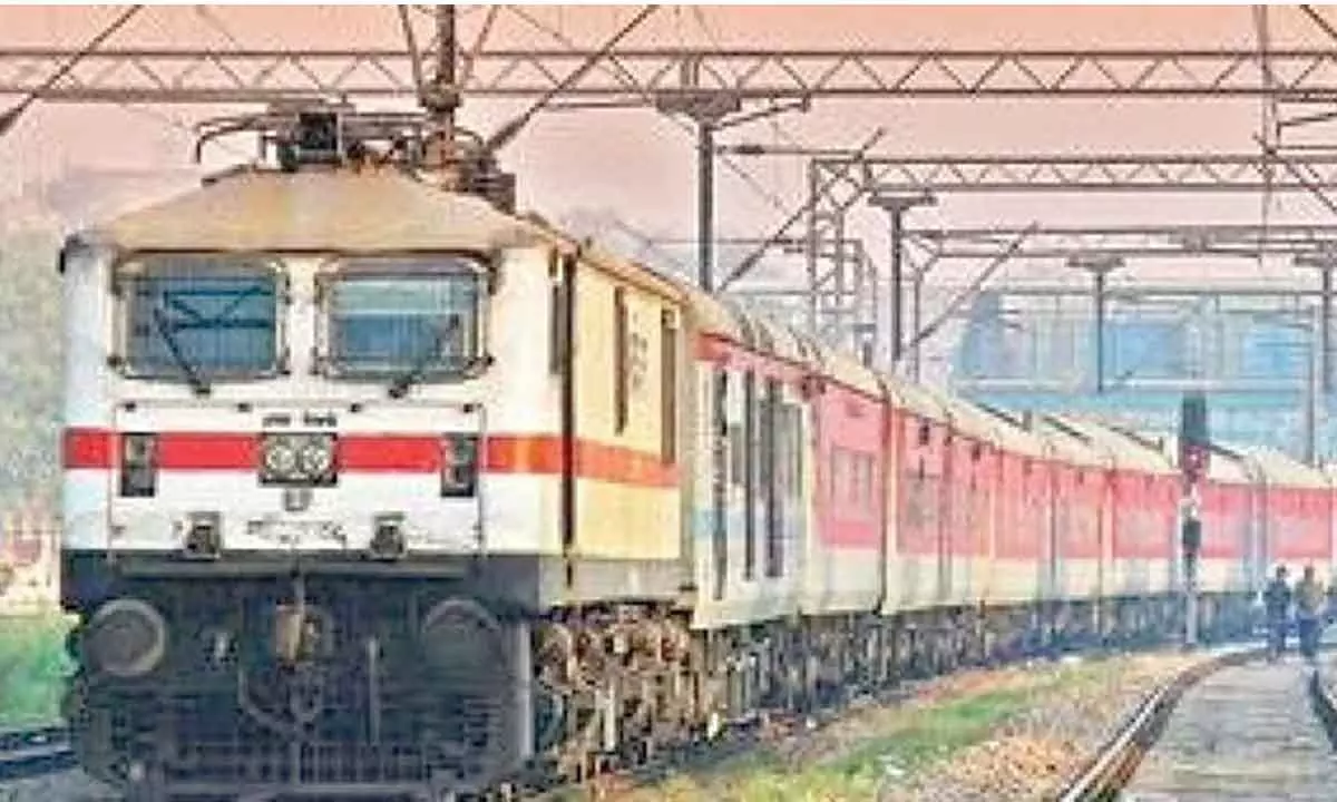 SCR to restore daily passenger trains