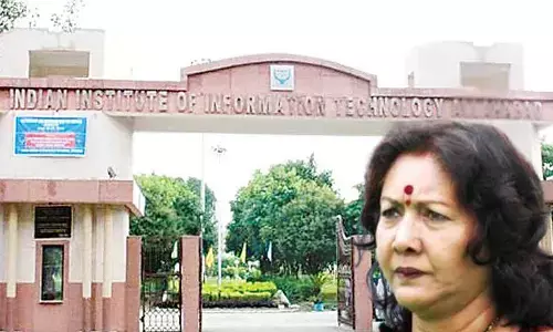 Geeta Reddy slams govt over Basara IIIT food poisoning issue