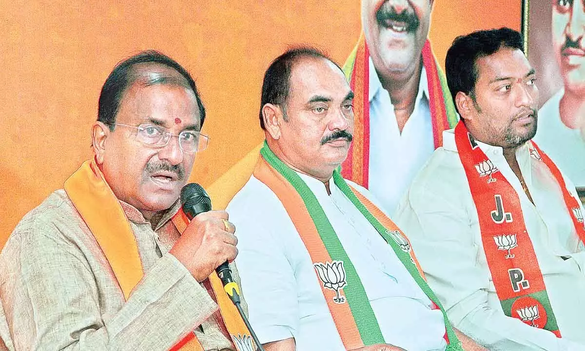 BJP state president  Somu Veerraju and other party leaders addressing a press conference at party office in Vijayawada on Thursday