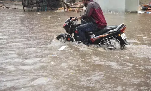 Medak faces brunt of incessant rains