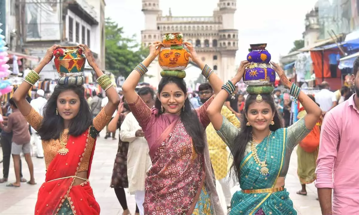 Hyderabad: Bonalu celebrated with gaiety & fervour