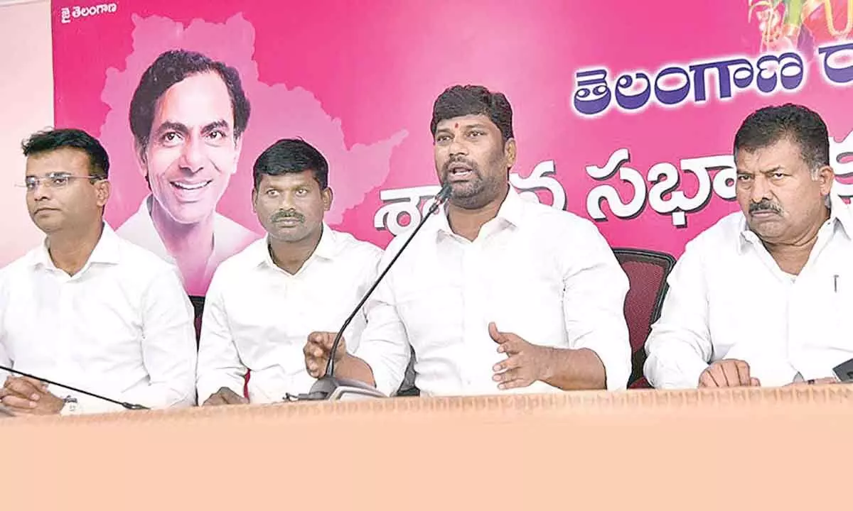 Eatala involved in corruption & land-grabbing as minister: TRS MLAs
