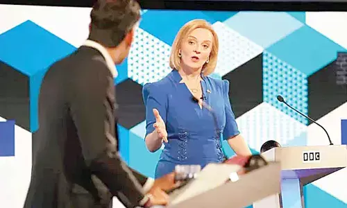 Sunak, Truss neck and neck after first TV debate