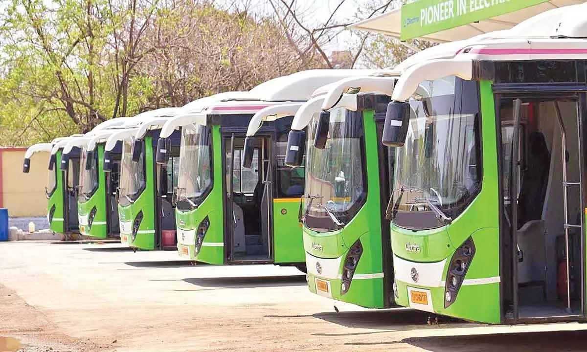 Olectra delivers 25 pure electric buses to KSRTC