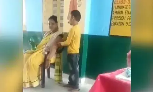 Teacher having bicep Massage by students, Viral video from Hardoi UP govt school.