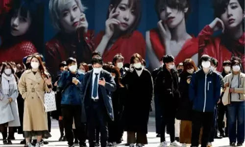 Japanese prefectures allowed to issue Covid declarations