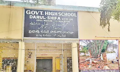 Wall of Darulshifa government school crumbles