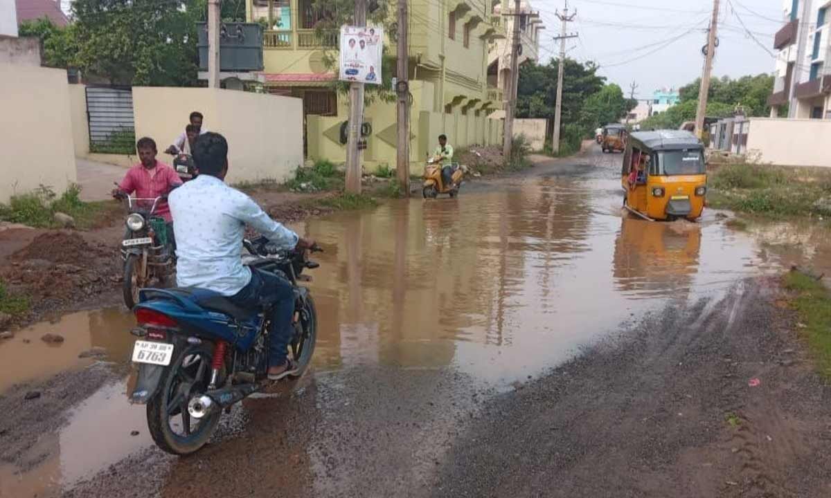 Srikakulam: Residents seek proper drainage