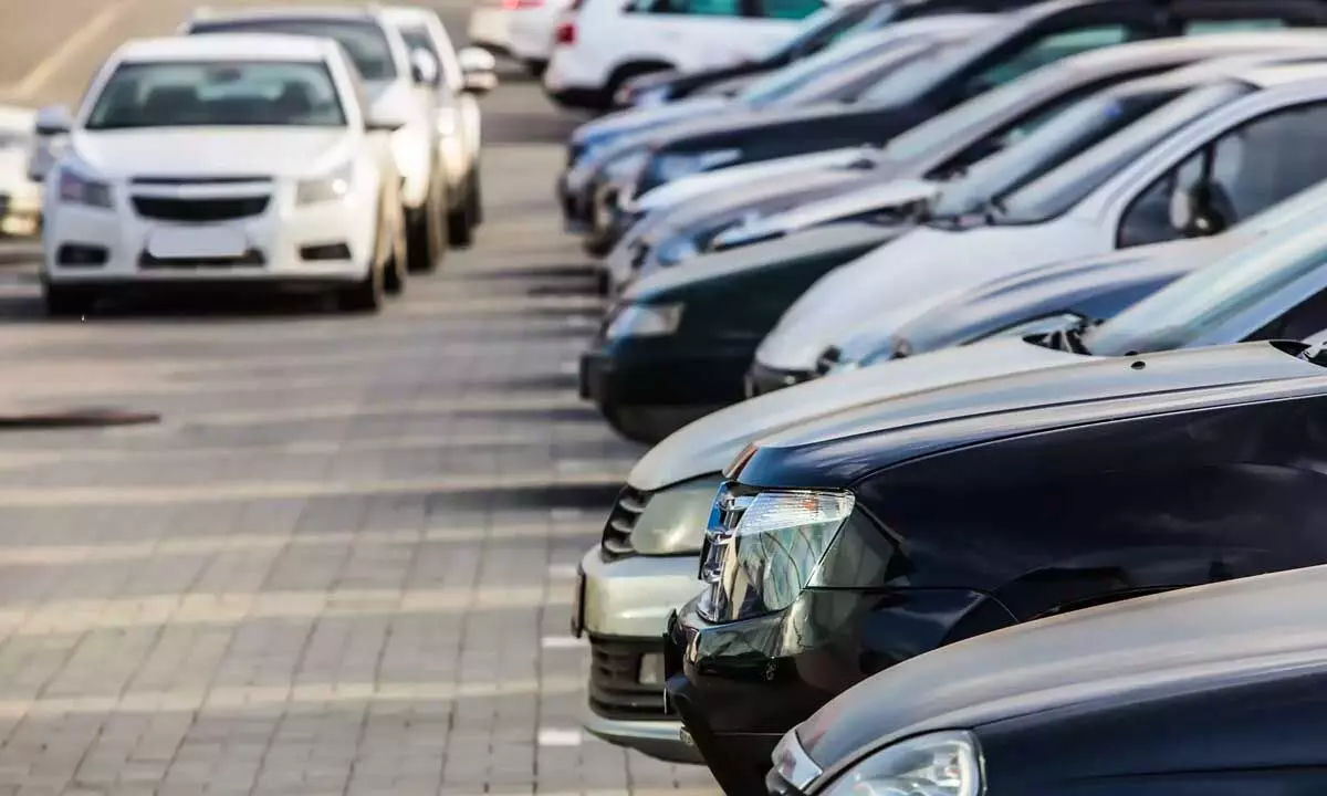 Car makers log 2-digit sales growth in July