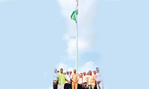 District Collector Srikesh B Lathakar unfurled 105 feet length national flag during rehearsal on Tuesday