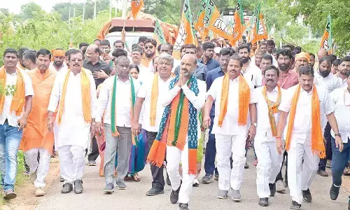 Bandi wants R&R package for Basavapuram reservoir oustees