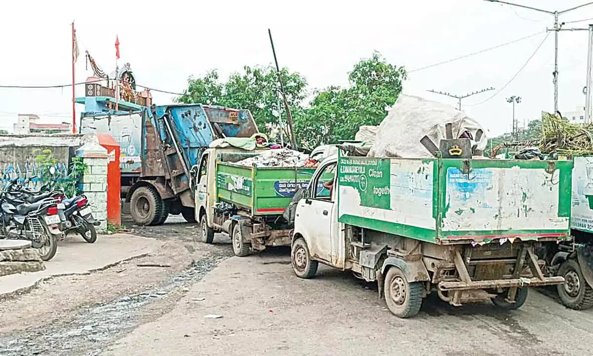 With dirt all around, residents want garbage point shifted