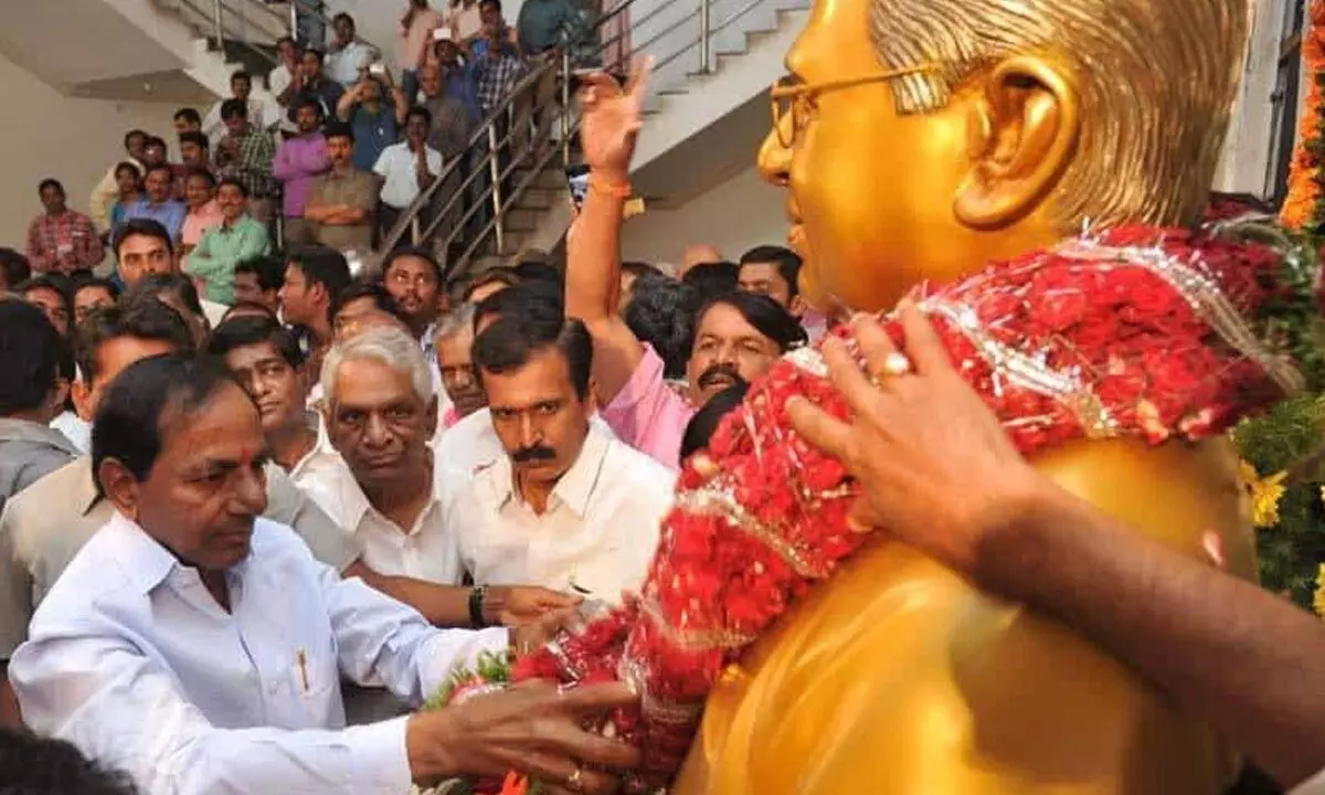 CM KCR pays tribute to Prof Jayashankar on birth anniversary