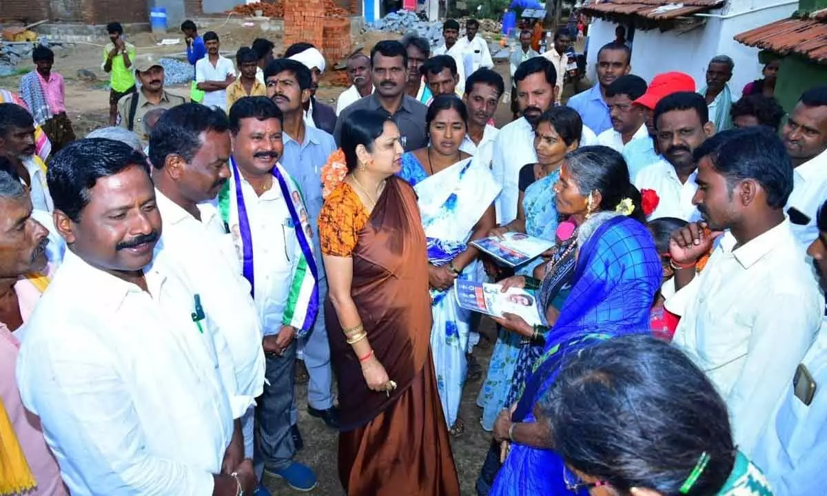 Women and Child Welfare Minister K V Ushasri Charan participating in Gadapa Gadapaku Mana Prabhuthvam at Gollala Doddi village in Bramhasamudram mandal on Sunday
