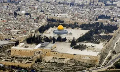 Rocket alert in Jerusalem, with residents reporting explosions