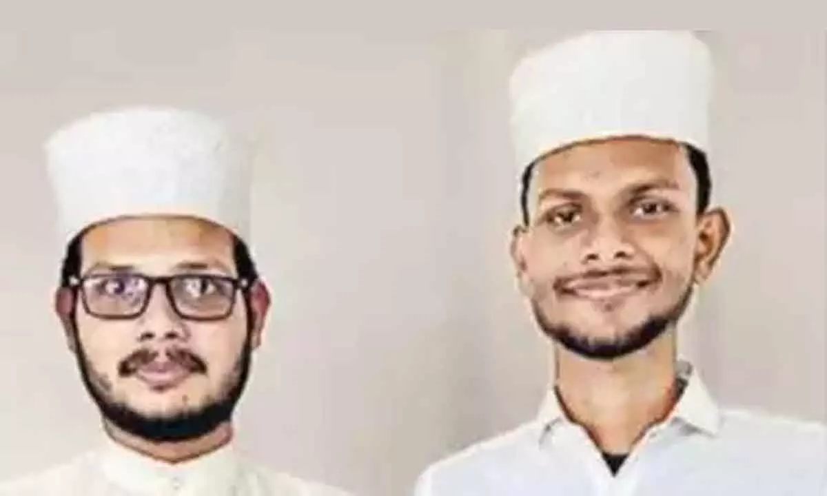 Mohammed Jabir P K (left) and Mohammed Basith M