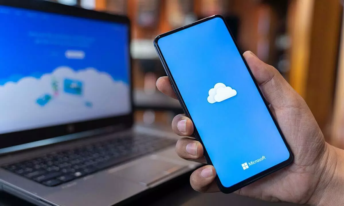 Microsoft observes 15 years of OneDrive with new features and look