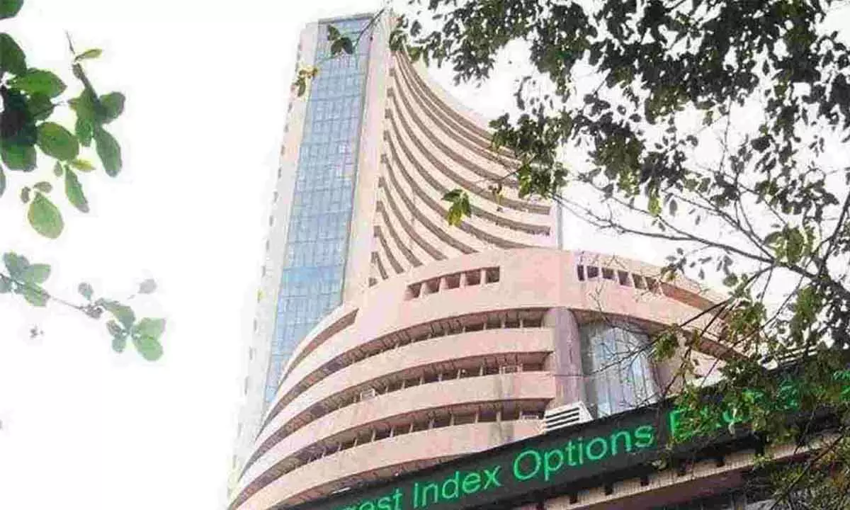 Key indices end flat in choppy session
