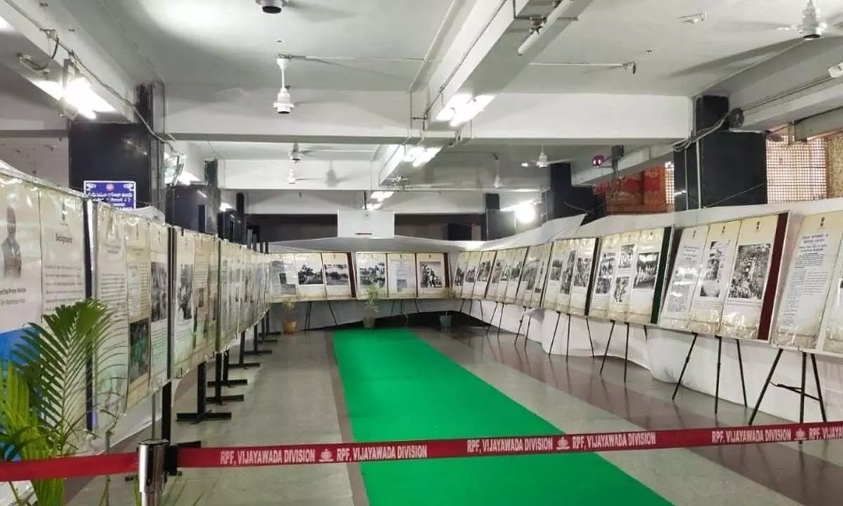 A special gallery depicting ‘Horrors of Partition’ is arranged at Vijayawada railway station on Wednesday