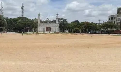 Chamarajapet Maidan row takes rabid communal turn