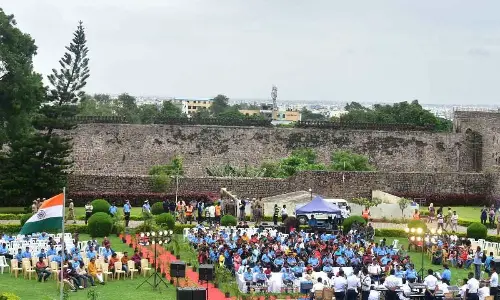 IAF conducts ‘Symphony Band Show’ at Golconda Fort