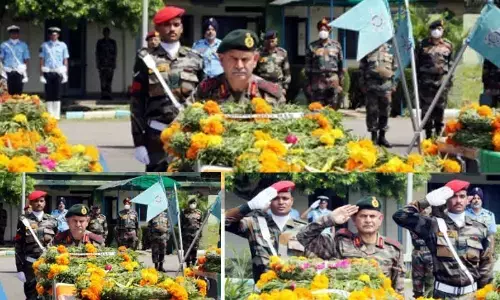 Army pays tribute to soldiers killed while foiling suicide attack in J&K