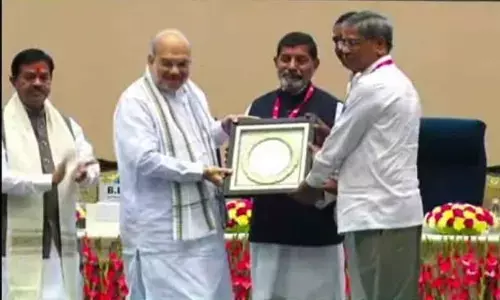 Best performance award for KDCC, Choppadandi PACS