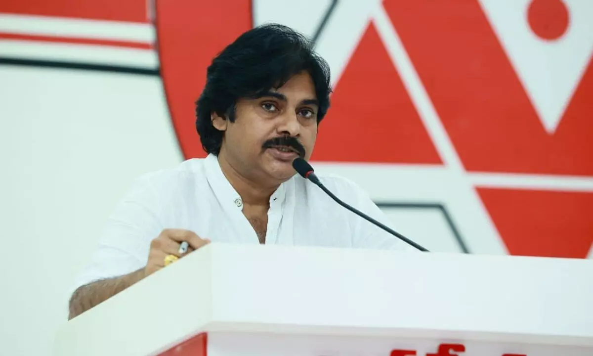 Jana Sena president Pawan Kalyan addressing the IT wing of the party at a meeting at the JSP State office in Mangalagiri on Sunday