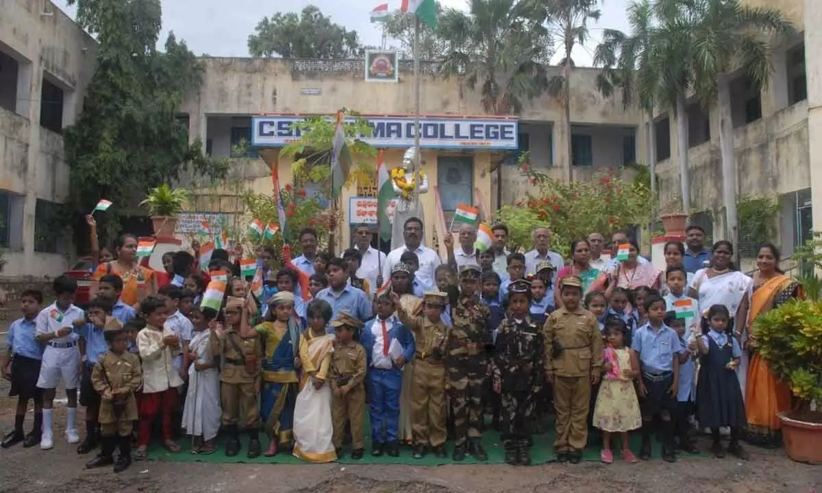 Children dressed up in the getups of freedom fighters and historical leaders at Independence Day celebrations in CSR Sarma Vidyalayam in Ongole on Monday
