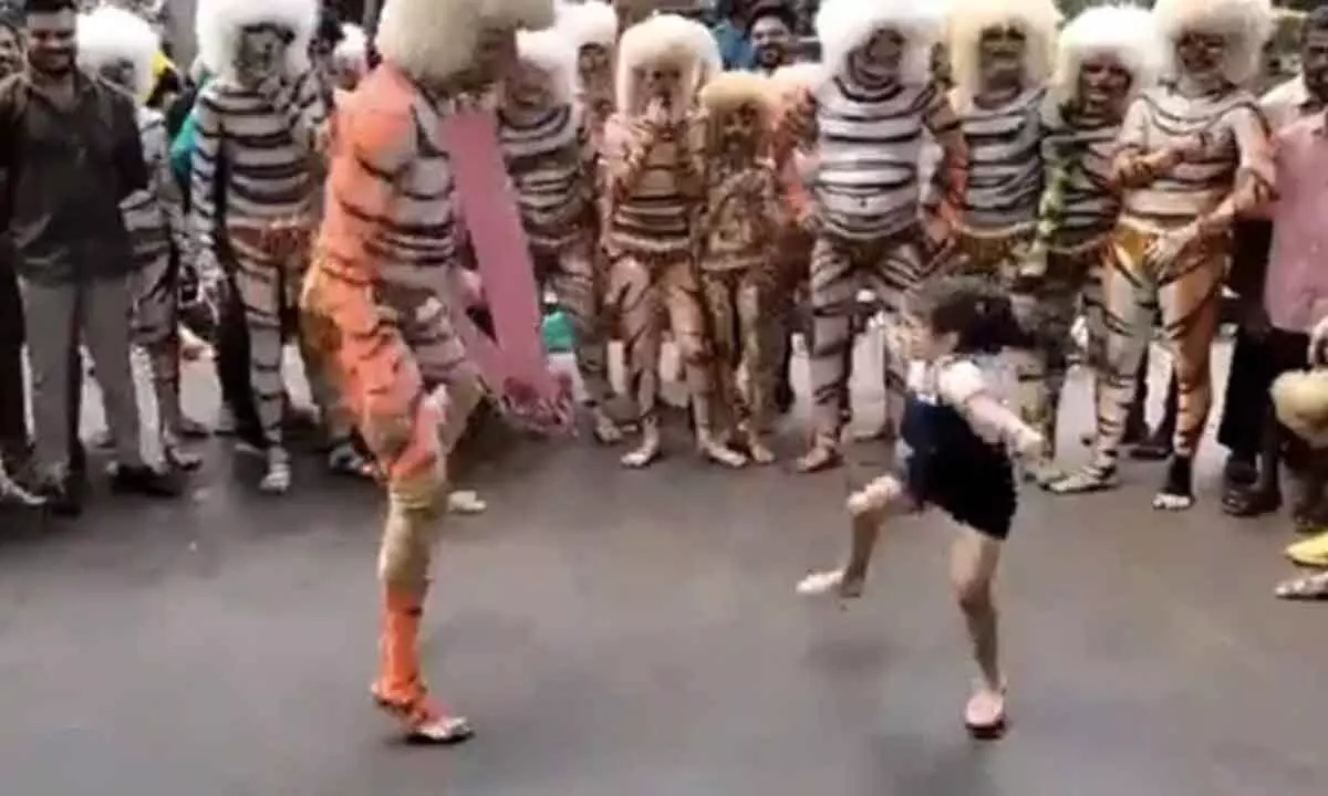Watch The Trending Video Of Little Girl Joining Folk Dancers In Karnatakas Udupi