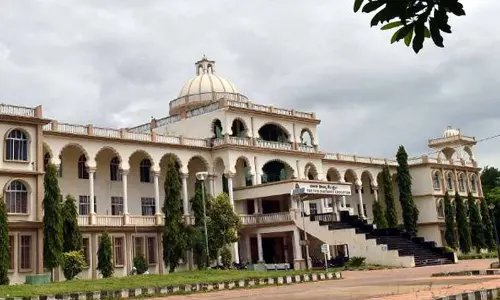 Acharya Nagarjuna University