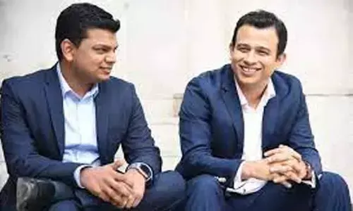 Cars24 founders directly deliver cars to customers