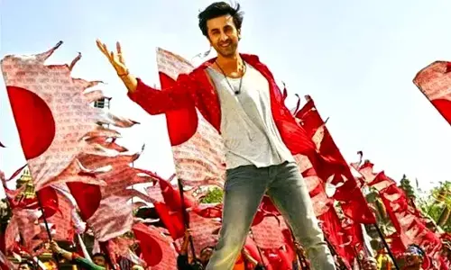 The teaser of the “Dance Ka Bhoot…” song from Brahmastra is all cool!