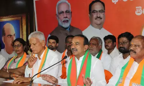 TRS govt creating fear among people: Eatala