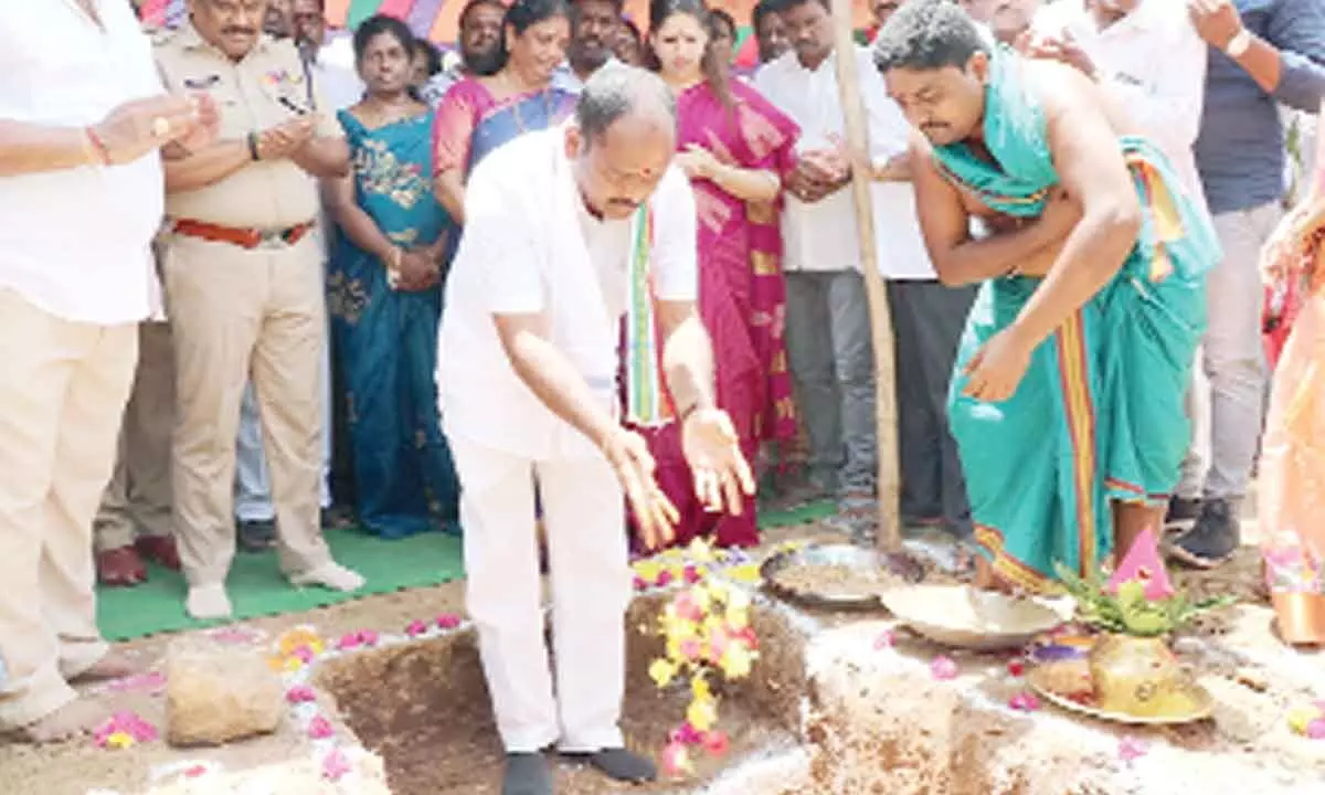 Deputy Chief Minister B Mutyala Naidu performing bhumi puja for the construction of modern police station in Pithapuram on Monday
