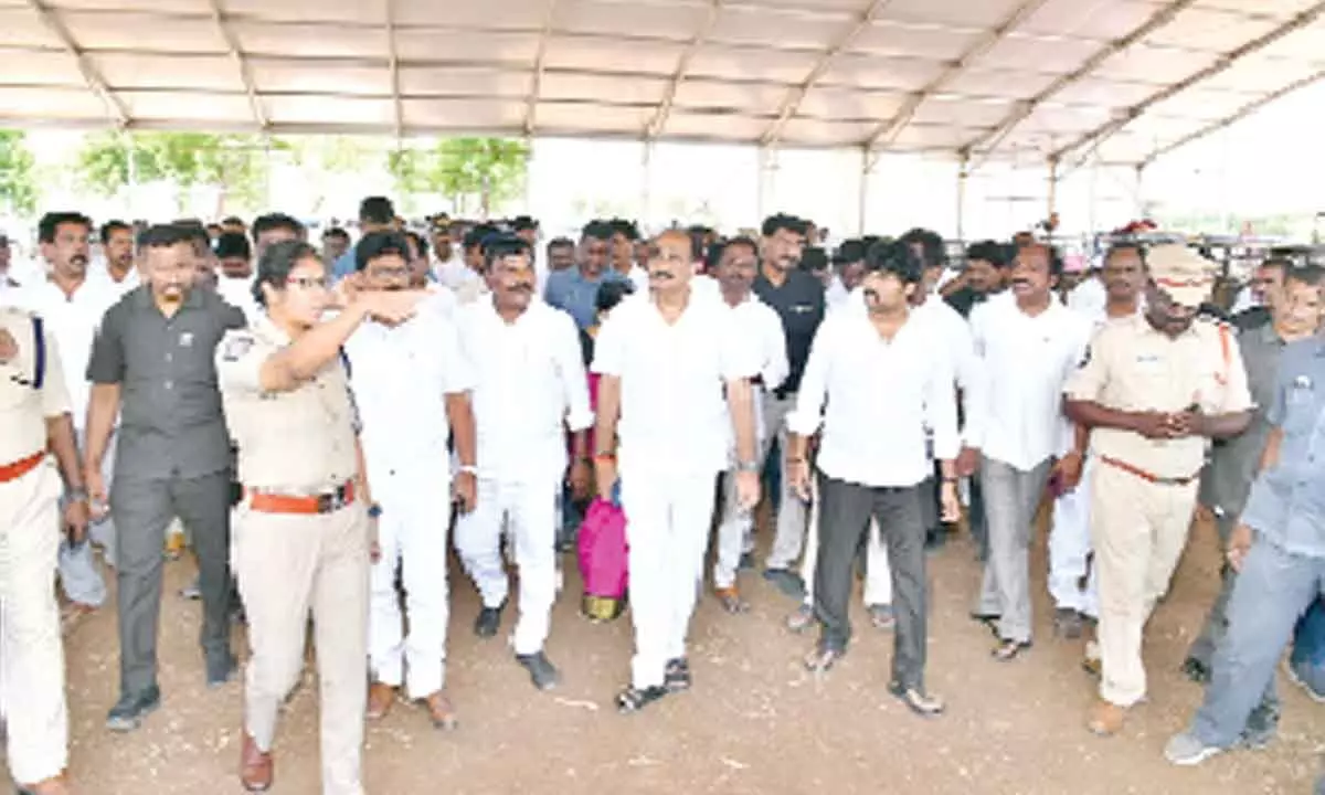 Ministers and YSRCP leaders inspecting arrangements for the Chief Ministers tour, at Chimakurthy on Monday