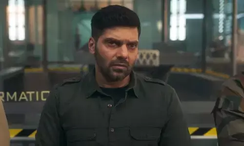 Captain Trailer: Aarya And Simran Are All Set To Chase The Mystery Behind The Alien Species