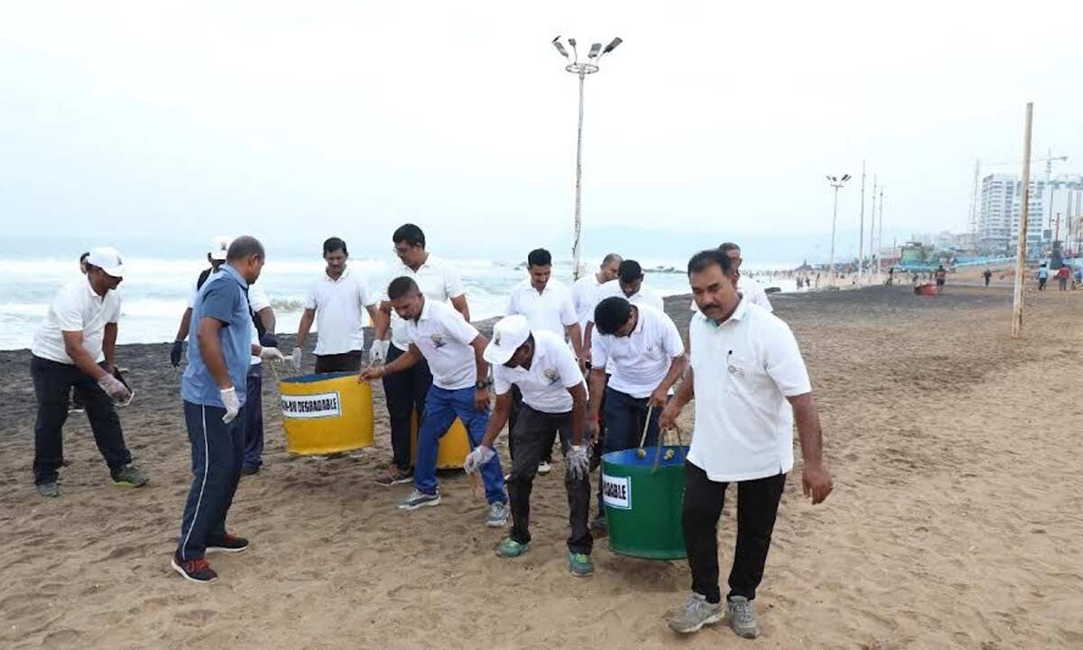 Visakhapatnam Port Authority organises clean-up drive