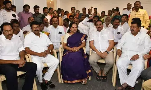 Talasani condemns BJP workers attempt to lay siege Kavithas house