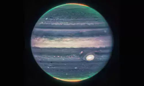 NASAs Webb telescope captures Jupiters faint rings, Great Red Spot