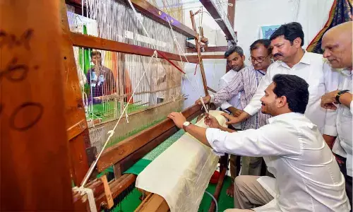 Weavers income tripled in 3-yr YSRC rule: Jagan
