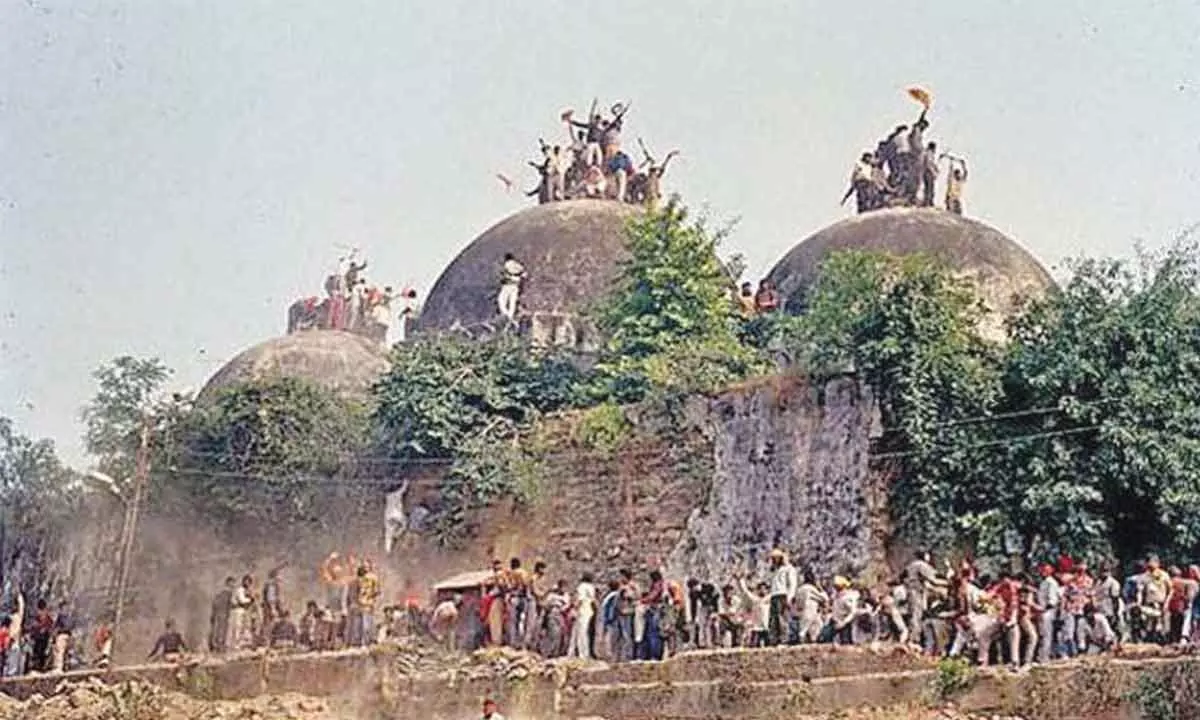 Babri Masjid Demolition Case : Supreme Court closes all contempt proceedings