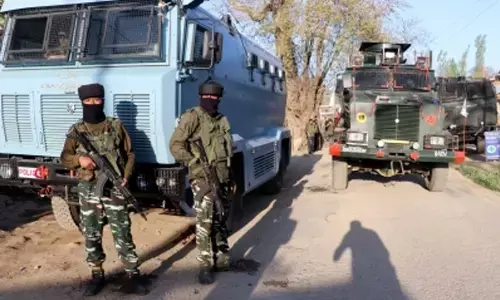 Gunfight breaks out at J&Ks Shopian