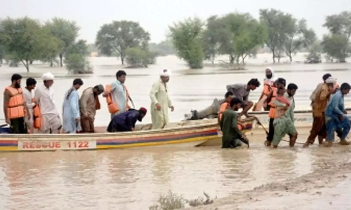 Over 3 million children face health risks in flood-hit Pakistan